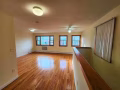 【招租】Maspeth 马斯佩斯/山顶，全砖House新装修3房1大厅2浴（1050尺）。多条交通直达法拉盛和曼哈顿。