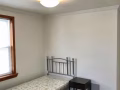 法拉盛166街house单房，好泊车，好环境