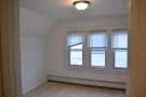 北法拉盛 35AVE 166街， 出租独立出入的单间，租 $750 ,欢迎 女学生或正职女性，房间已经空置。