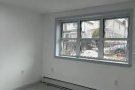 Bay Parkway 65街/W2街 Walkin 2房1厅独立出口，采光好，包水2300