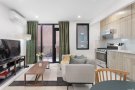 Kew Gardens 新建Condo 全新1B1B 带阳台 5分钟地铁EF