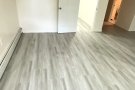 独立一室一厅一浴1450全包带洗衣机