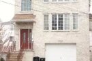 Harrison, NJ 三房一厅 (25分钟PATH到纽约) 1300平+洗衣