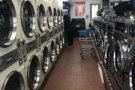Middle Village洗衣店 出售