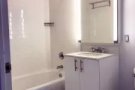 LIC河边Luxury Building 4610次卧招租啦～