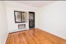 法拉盛parsons blvd & beech ave  3房1厅1.5卫1车位
