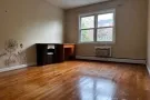 法拉盛大单房出租 - 近Main 街，北方大道，7号地铁，Q13和28，欢迎女性室友 $1000/月