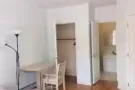 法拉盛大间套房带独立卫生间