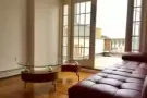 法拉盛复式二房二浴出租