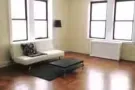 法拉盛单房出租 （ 限女性）