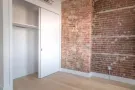 ?纽约_长岛市_ 全新装潢 2bedroom出租！！（稀少）