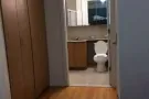 近缅街独立厕所套房