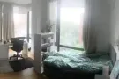 超大落地窗厅卧 低价短租