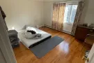 Litte neck 阳光大单房出租 495高速 32口