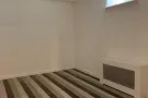 法拉盛中心半地下室两房一卫一厨全包1300