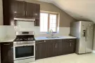 新中美新建三室一厅$2700全包