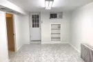 新鲜草原半土库二房一厅出租