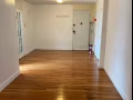 A huge two-bedroom, one-living-room apartment for rent in Fl