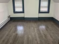 近缅街全新大5室一厅2浴 1800尺