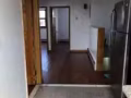 Elmhurst二楼 三房一厅 800 sq/ ft.