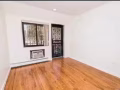 法拉盛parsons blvd & beech ave  3房1厅1.5卫1车位