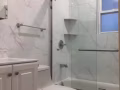 布鲁仑U大道西12街三房一厅出租