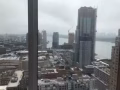 Long Island City 长岛市面对东河高层豪华公寓两室一厅出租