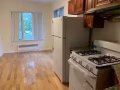 布魯克林 獨立大屋二樓 三房一廳 出租
