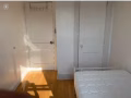 金城发holly ave有个单间出租。适合爱干净，不吸烟人士。有窗有床有衣柜高速